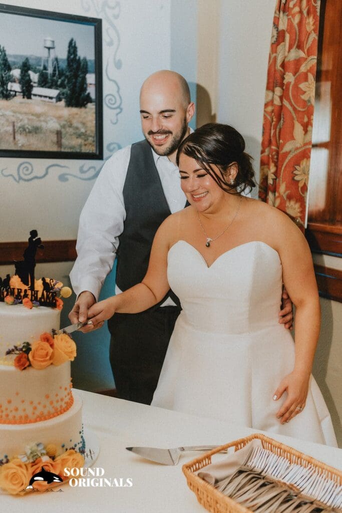 McMenamin's Edgefield Hotel Wedding // Nicole + Blake -