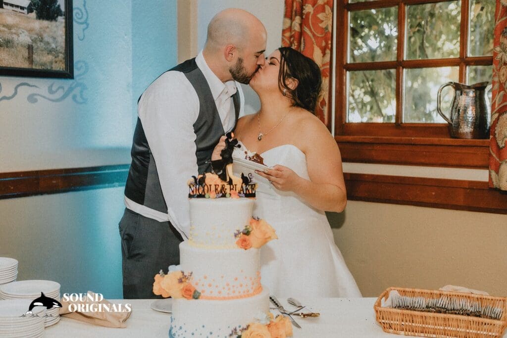 McMenamin's Edgefield Hotel Wedding // Nicole + Blake -