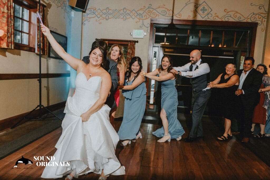 McMenamin's Edgefield Hotel Wedding // Nicole + Blake -