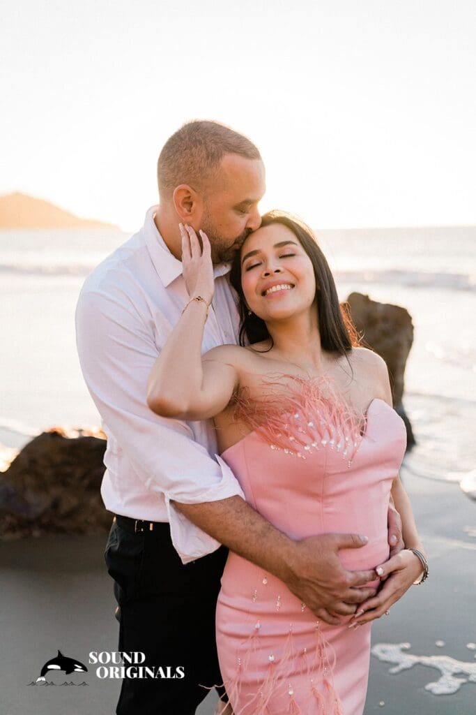 Armand + Yvonne Baker Beach Engagement // Yvonne & Armand -