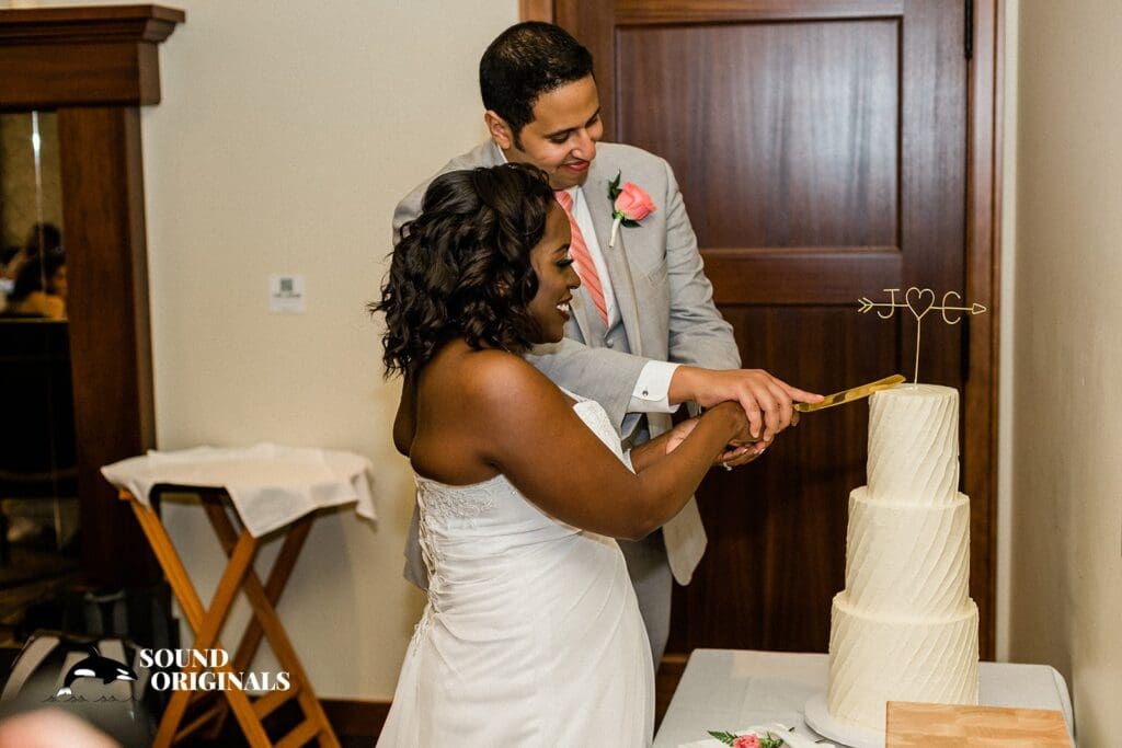 The Lodge at St. Edward State Park Wedding // Coline + John -