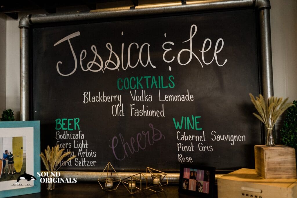 Jessica + Lee Eventide Lake Union Wedding // Jessica + Lee -