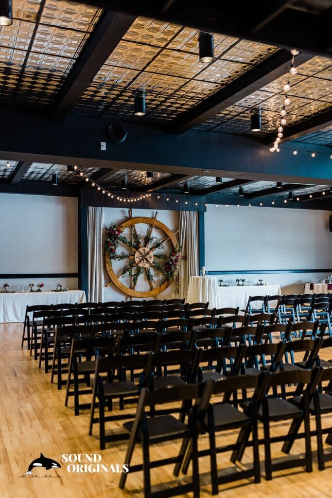 Jessica + Lee Eventide Lake Union Wedding // Jessica + Lee -