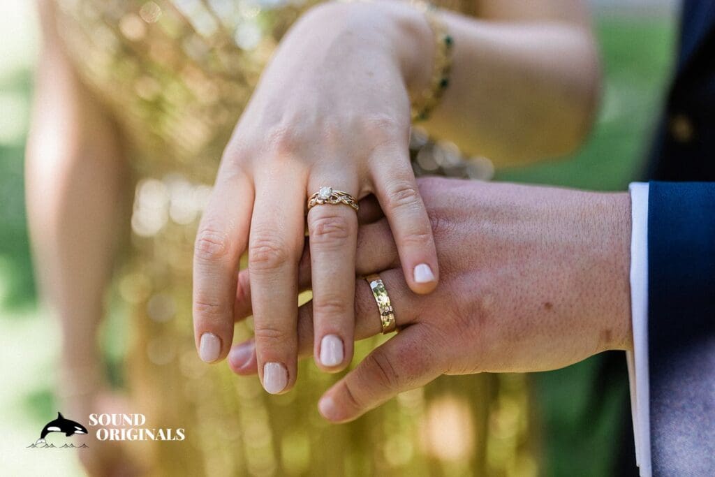 Jessica + Lee Eventide Lake Union Wedding // Jessica + Lee -