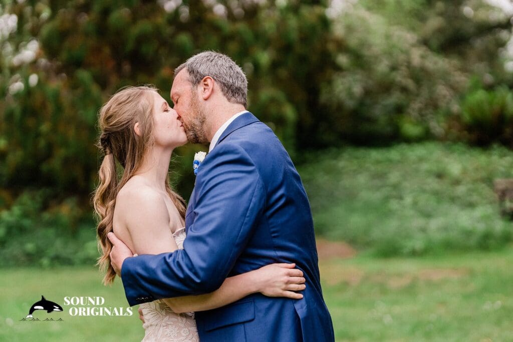 UW Arboretum Wedding // Lindsay + Aaron -