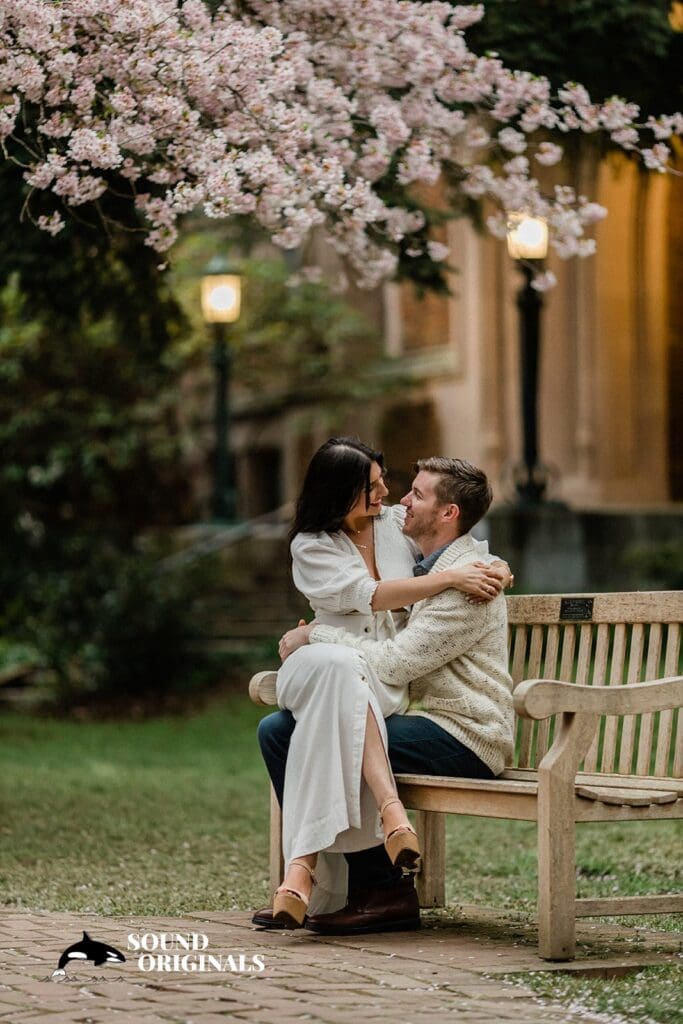 25 STUNNING Locations for Engagement Photos in Seattle -