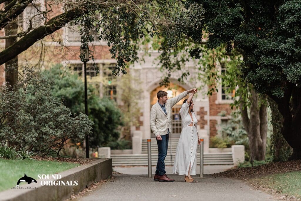 25 STUNNING Locations for Engagement Photos in Seattle -