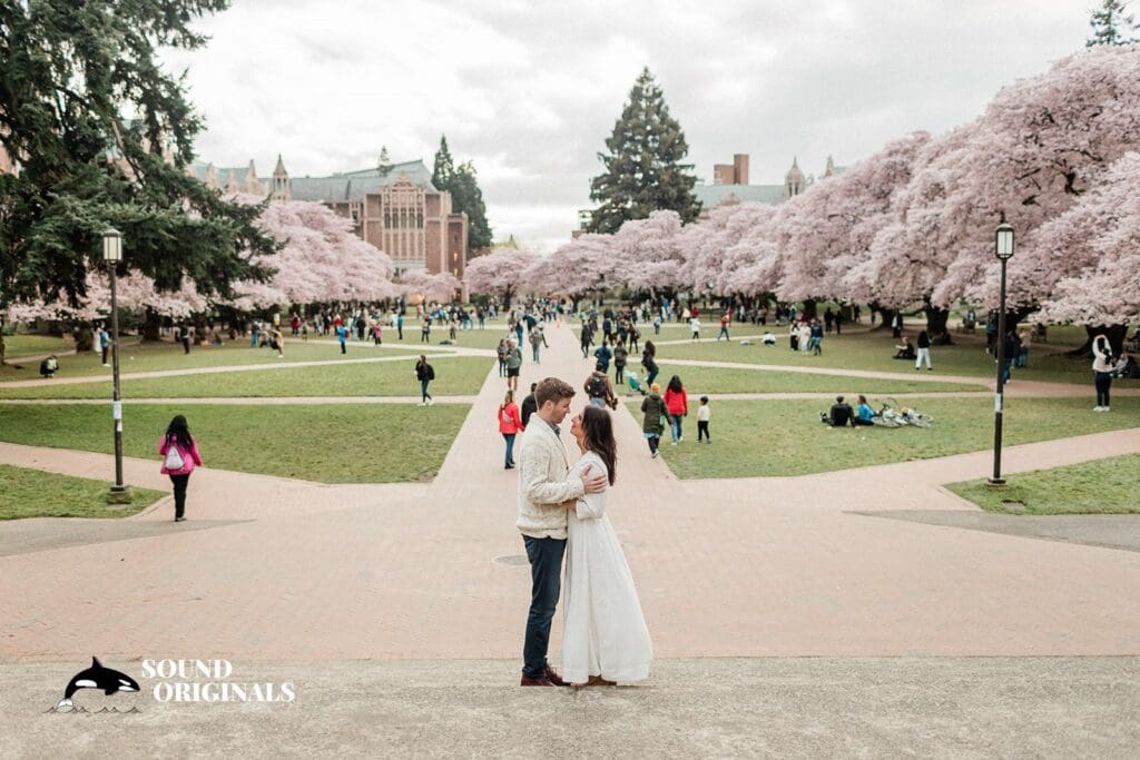 25 STUNNING Locations for Engagement Photos in Seattle -