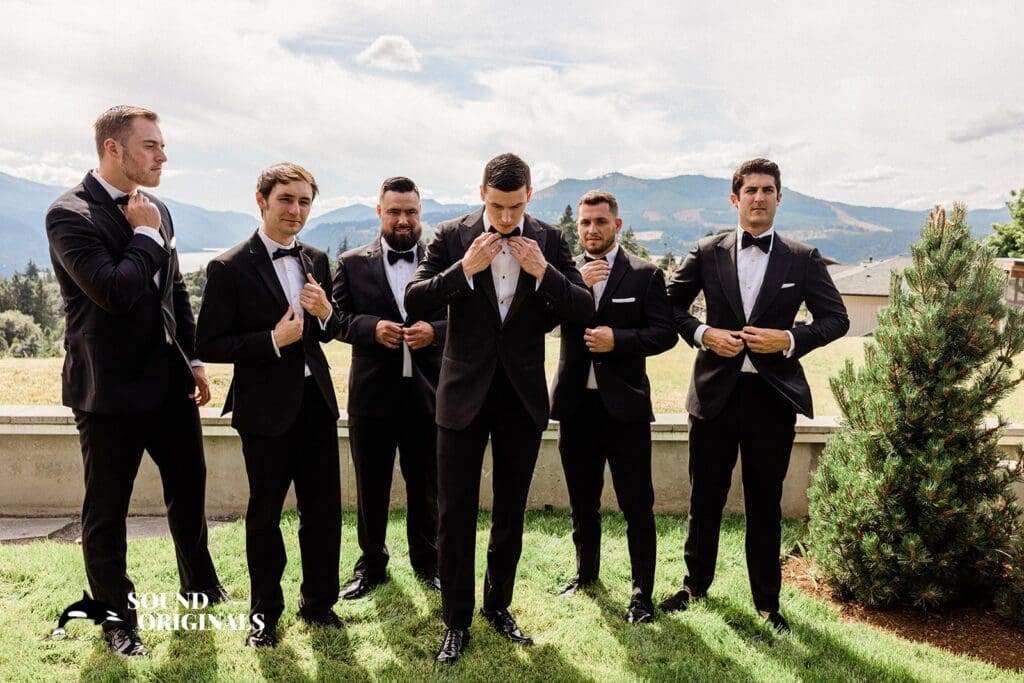 Megan + Paris White Salmon Wedding // Megan + Paris -