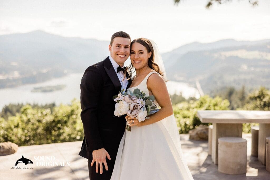 Megan + Paris White Salmon Wedding // Megan + Paris -