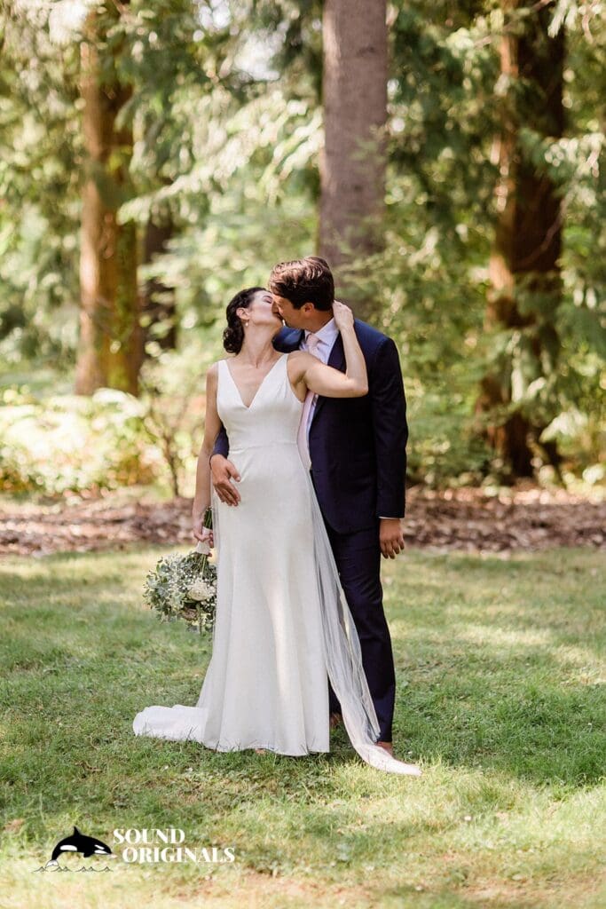 Erin + Matthew Wisteria Hall Wedding // Erin & Matthew -