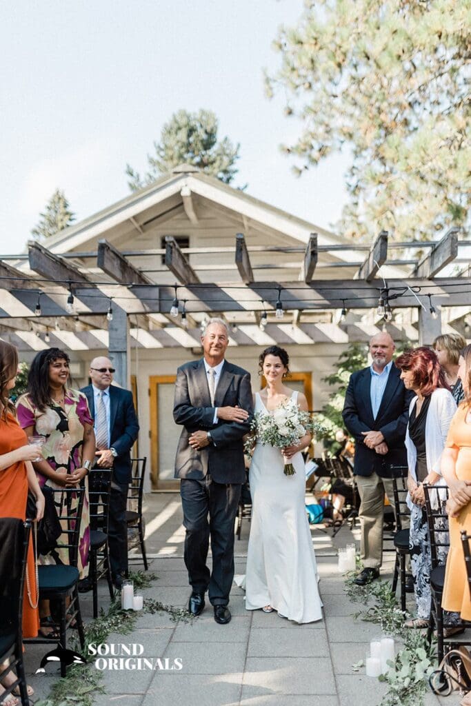 Erin + Matthew Wisteria Hall Wedding // Erin & Matthew -