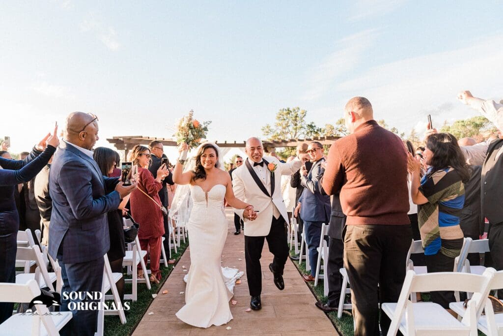 Boundary Oak Golf Course Wedding // Christine + John -