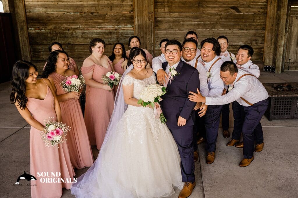 Crossroads at Thomas Family Farm Wedding // Emerald + Thomas -