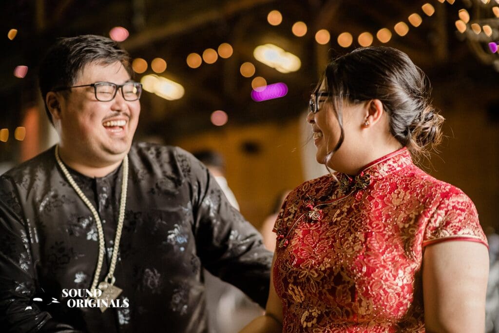 Crossroads at Thomas Family Farm Wedding // Emerald + Thomas -