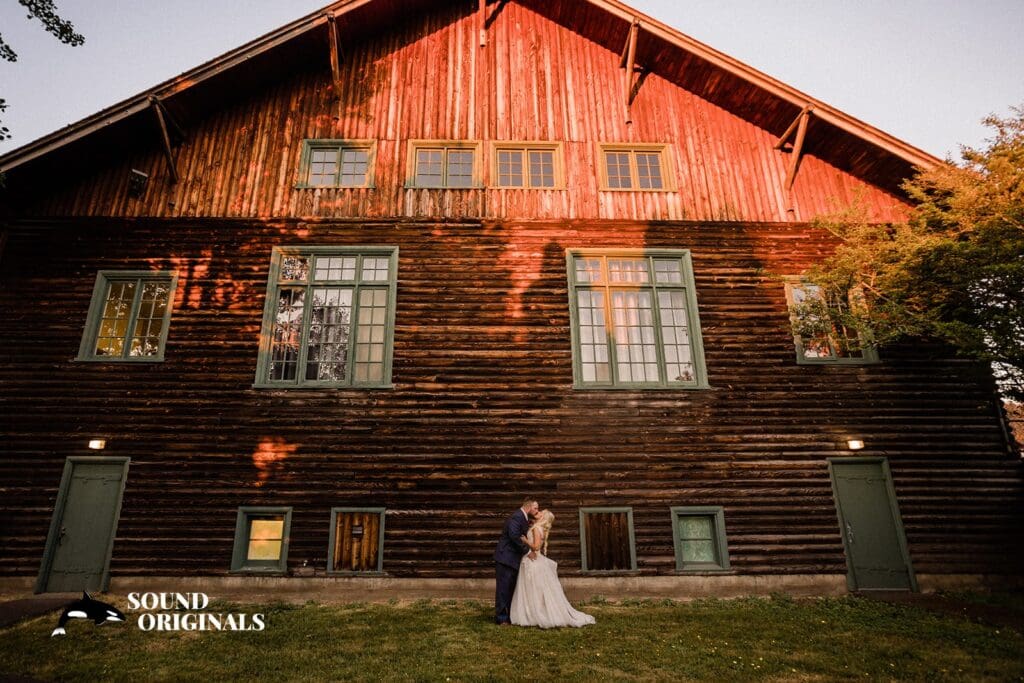Alyssa + Edward Expo Center Field House Wedding // Alyssa + Edward -