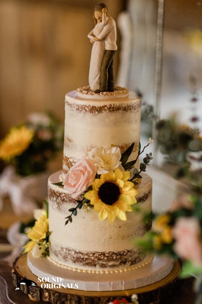 Alyssa + Edward Expo Center Field House Wedding // Alyssa + Edward -