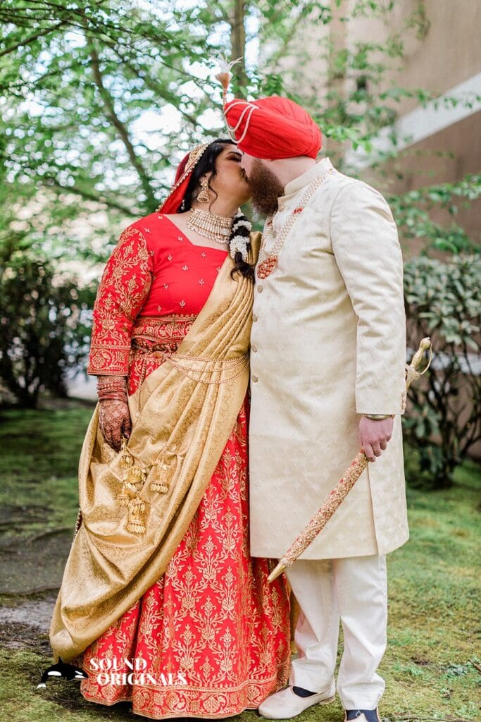 Gurudwara Sikh Centre Wedding // Ashleighanne + Matthew -