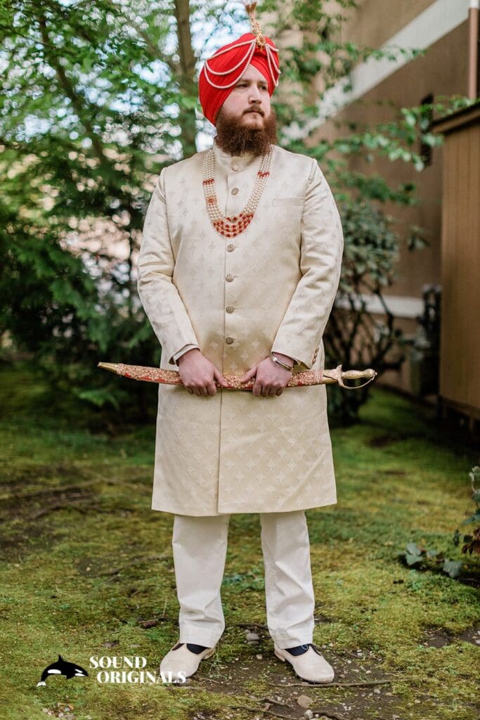 Gurudwara Sikh Centre Wedding // Ashleighanne + Matthew -