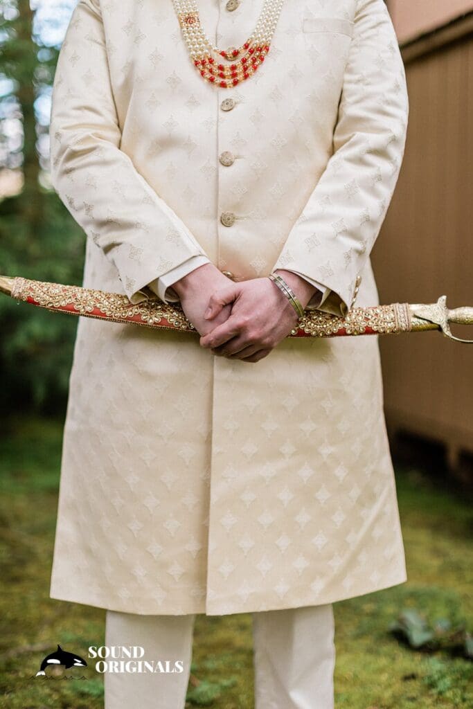 Gurudwara Sikh Centre Wedding // Ashleighanne + Matthew -