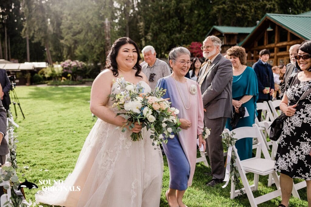 Kiana Lodge Wedding // Lisa + Kevin -