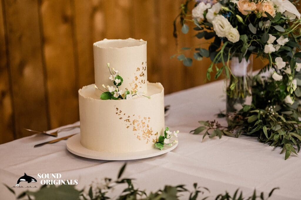 Kiana Lodge Wedding // Lisa + Kevin -