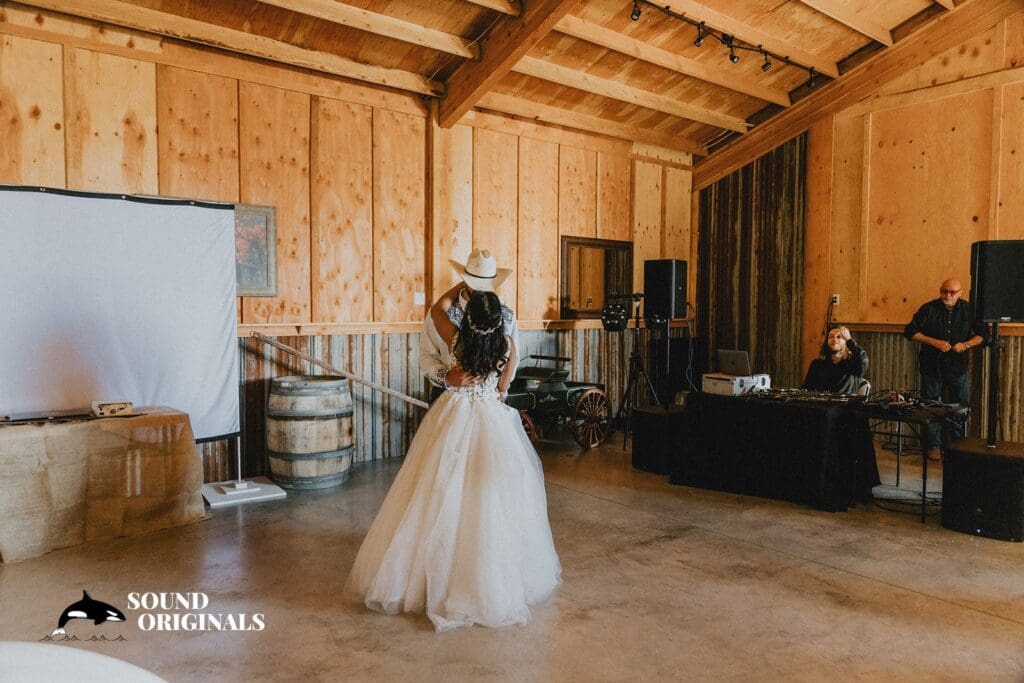 Klopman Farm Wedding // Naomi + Gavin -
