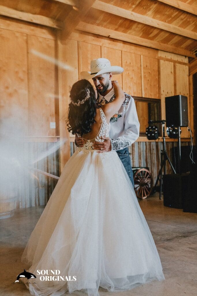 Klopman Farm Wedding // Naomi + Gavin -