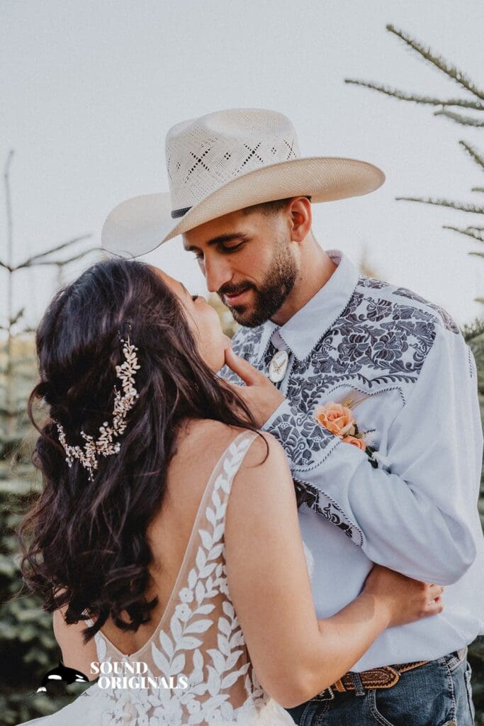 Klopman Farm Wedding // Naomi + Gavin -