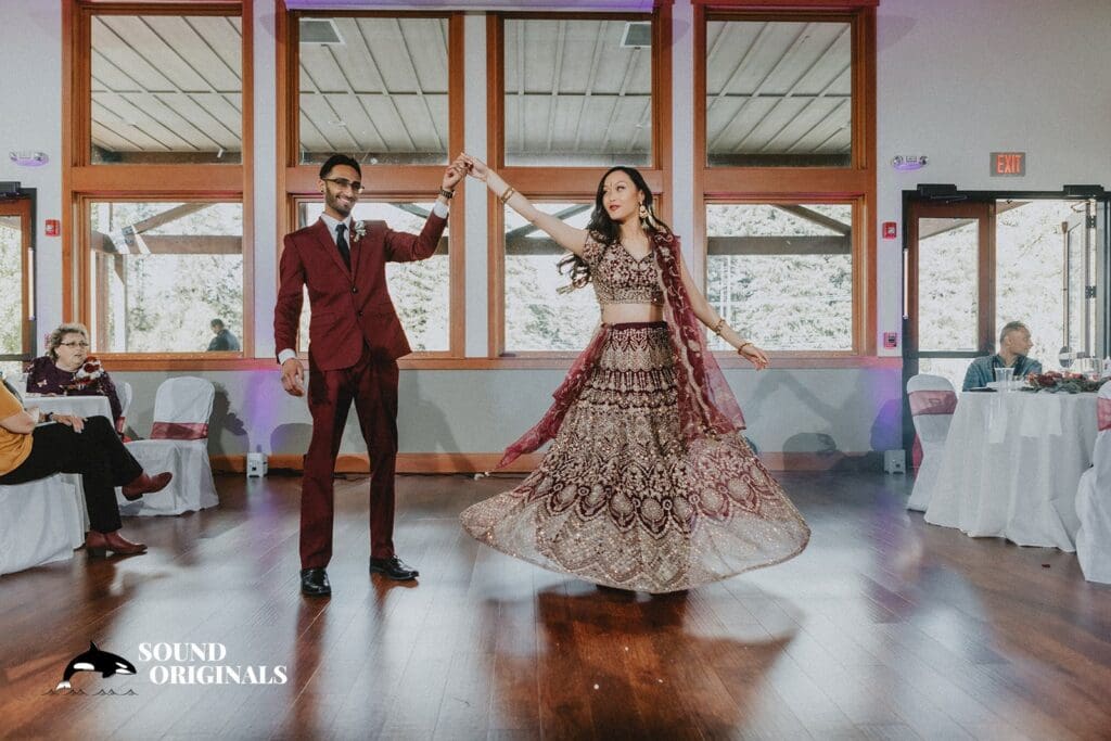 Cylena + Jesneil Lacamas Lake Wedding // Cylena + Jesneil -