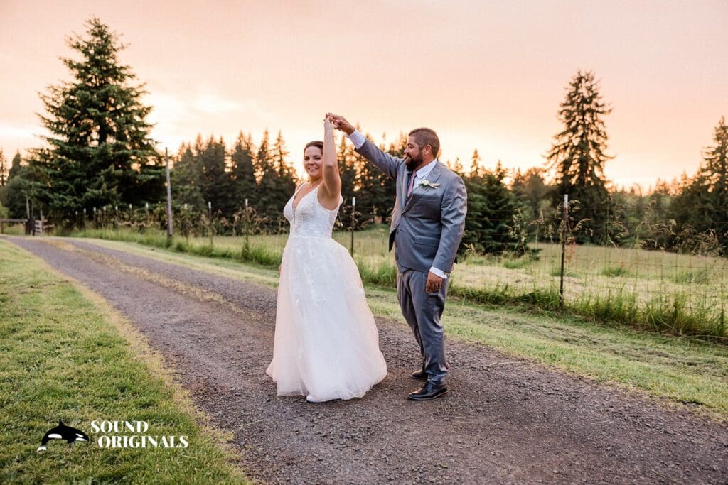 Lakeside Gardens Wedding // Amanda & Brad -