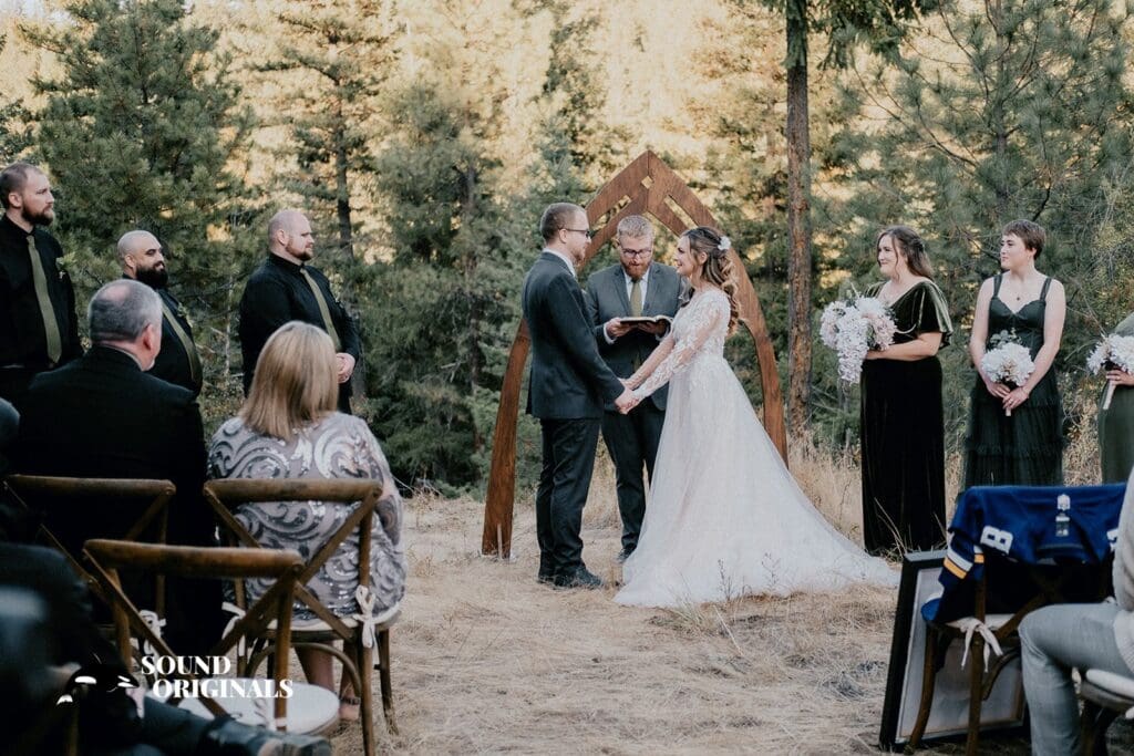 Newman Lake Wedding // Courtney + Joe -