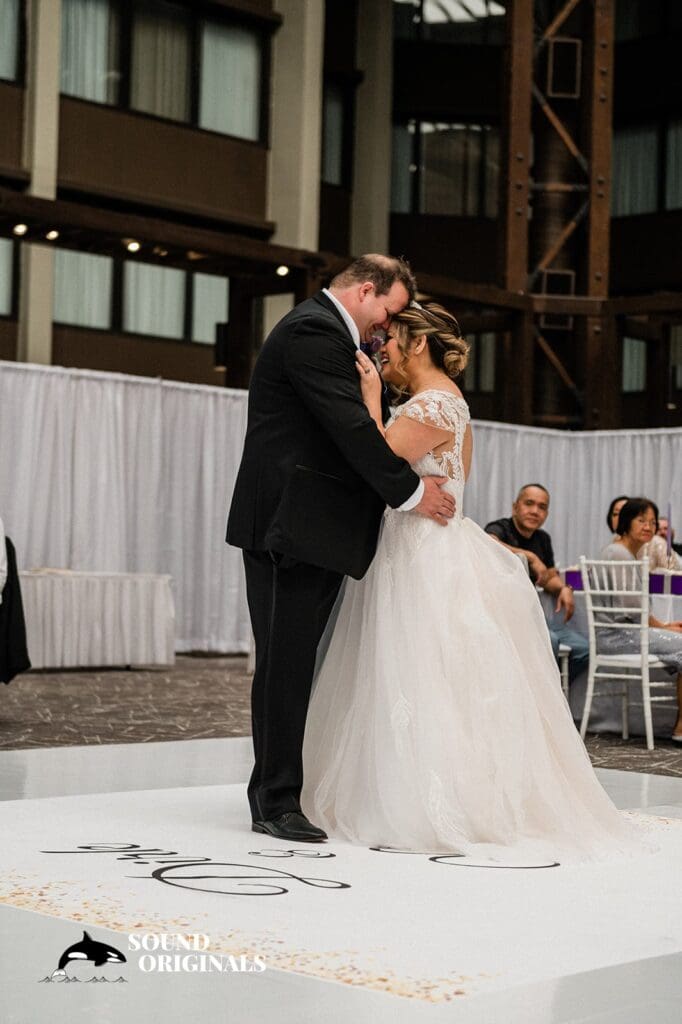 Seattle Marriott Wedding // Noemie + Dirk -