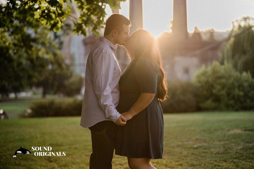 St. John's Cathedral Park Engagement // Eva + Aaron -