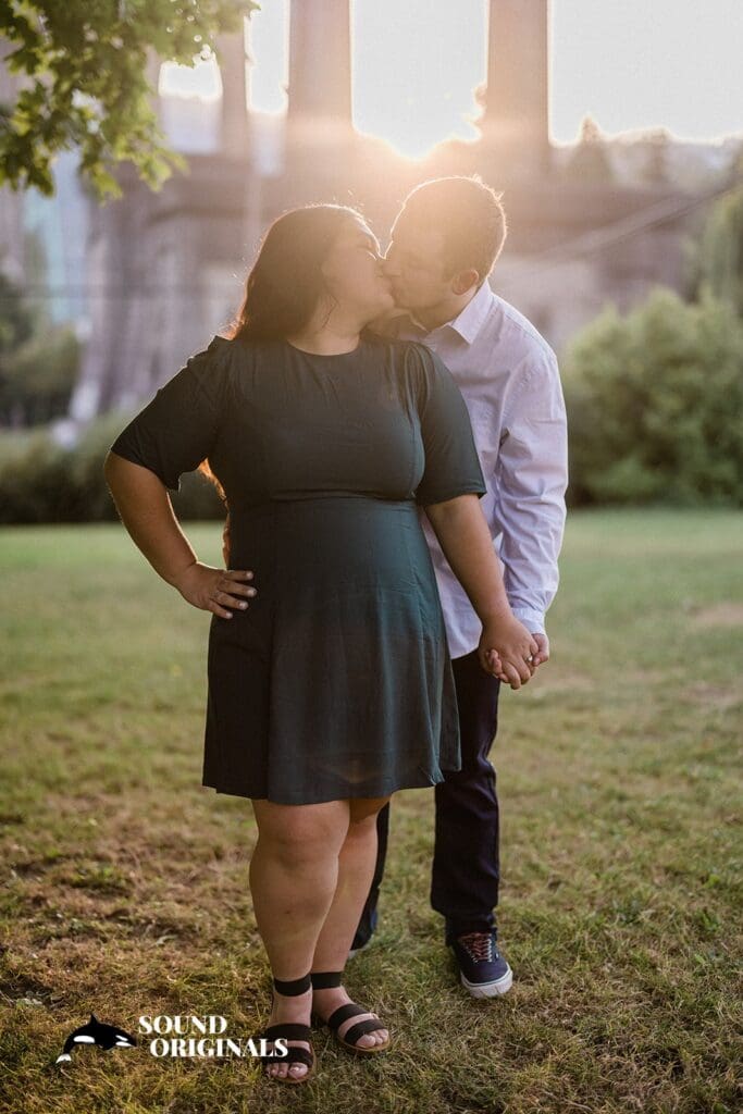 St. John's Cathedral Park Engagement // Eva + Aaron -