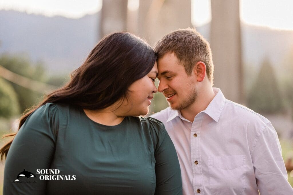 St. John's Cathedral Park Engagement // Eva + Aaron -