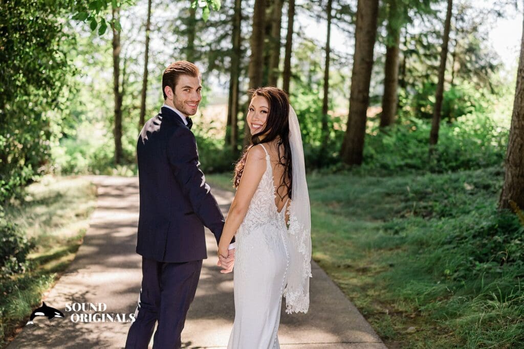 The Club at Snoqualmie Ridge Wedding // Becky + John -