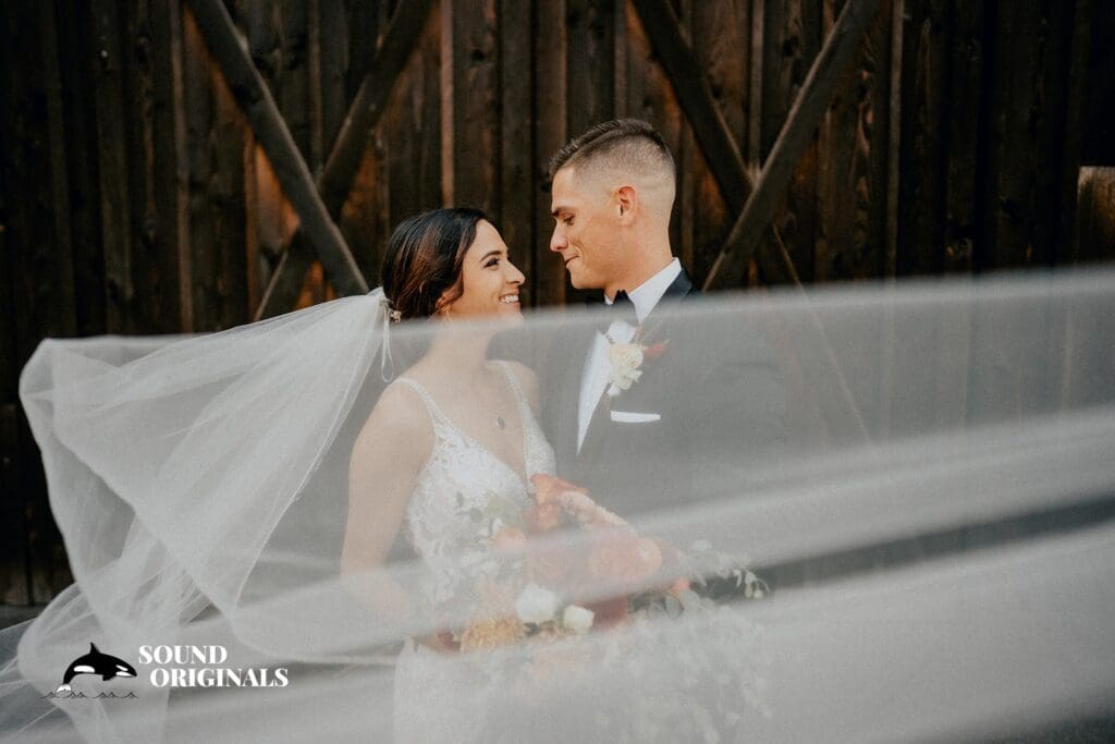 Emily + Devin Kelley Farm Wedding // Devin + Emily -