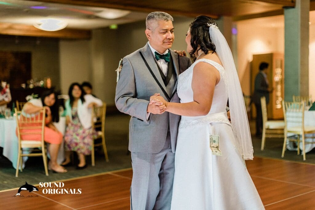 Cedarbrook Lodge Wedding // Marygrace + Paul -