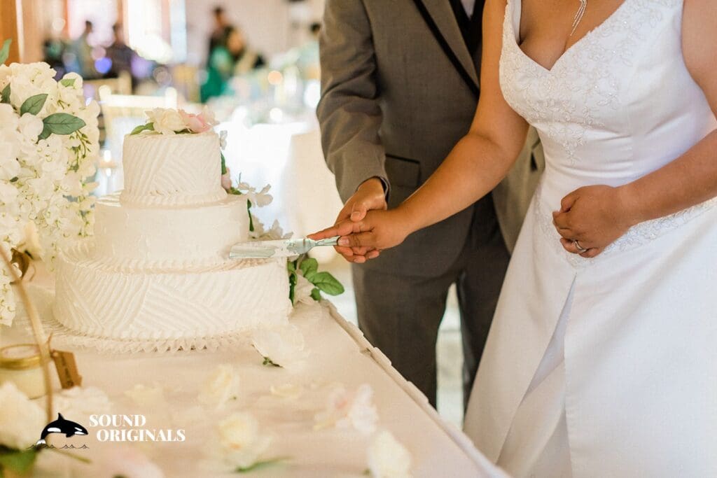 Cedarbrook Lodge Wedding // Marygrace + Paul -