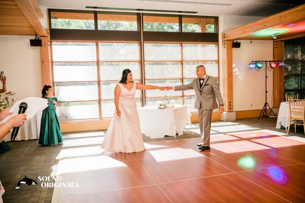 Cedarbrook Lodge Wedding -