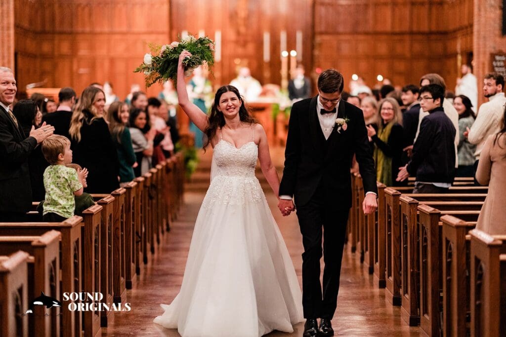Golden Gardens Bathhouse Wedding // Maria + Ryan -