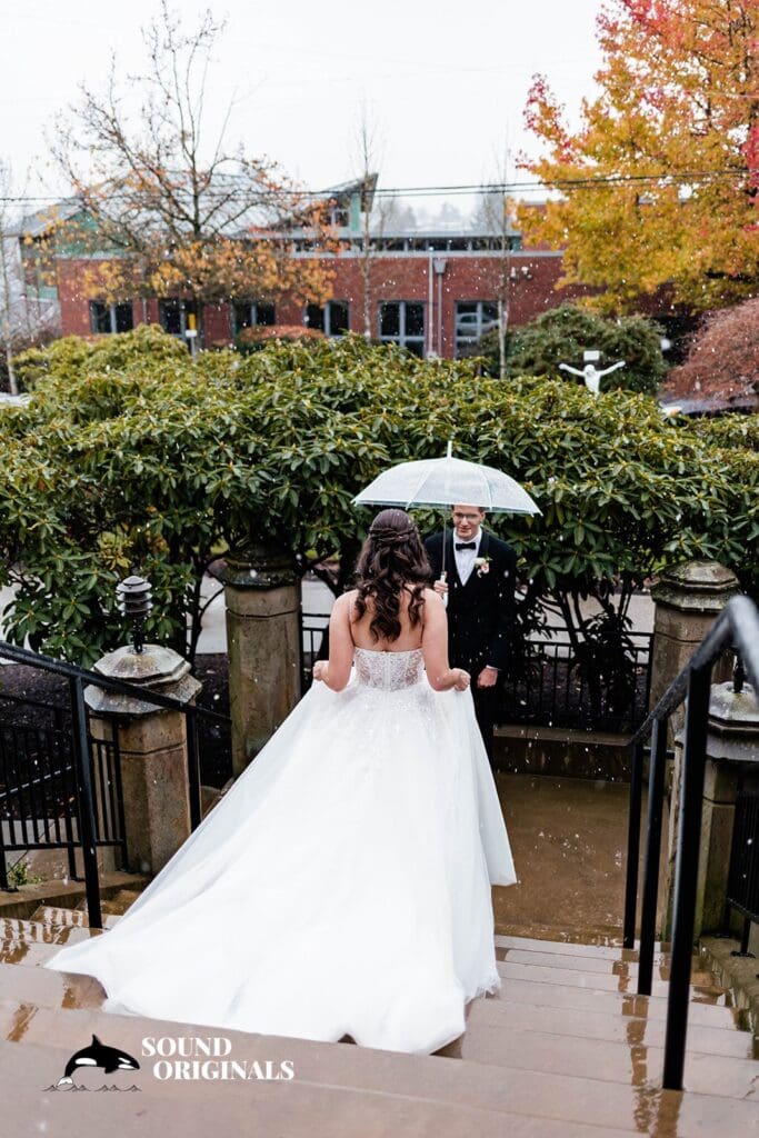 Golden Gardens Bathhouse Wedding // Maria + Ryan -