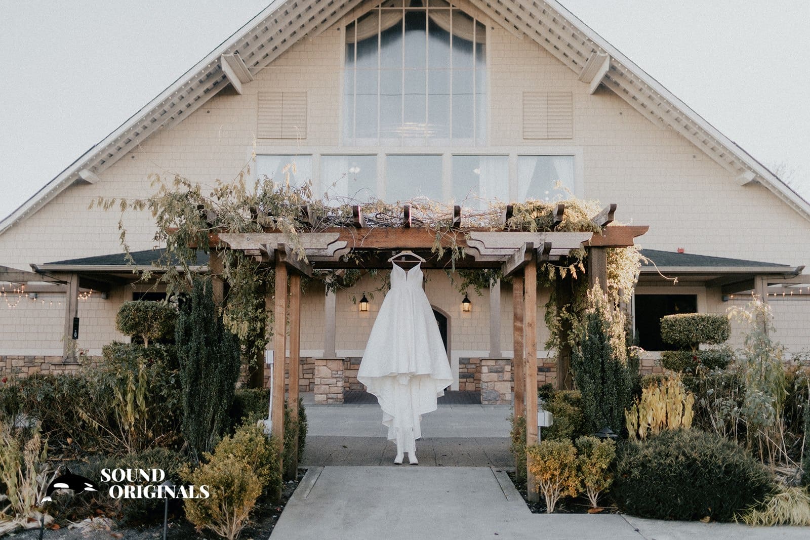 <strong>Lord Hill Farms Wedding // Bri + Rob</strong> -