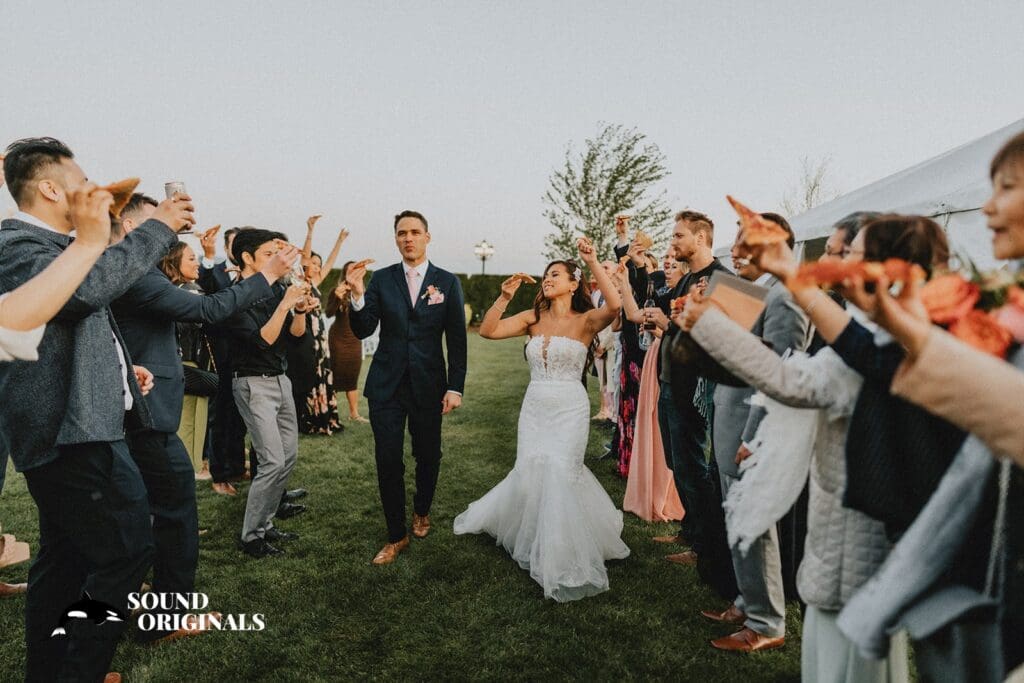 <strong>Mountain View Manor Wedding // Andrew + Dana</strong> -