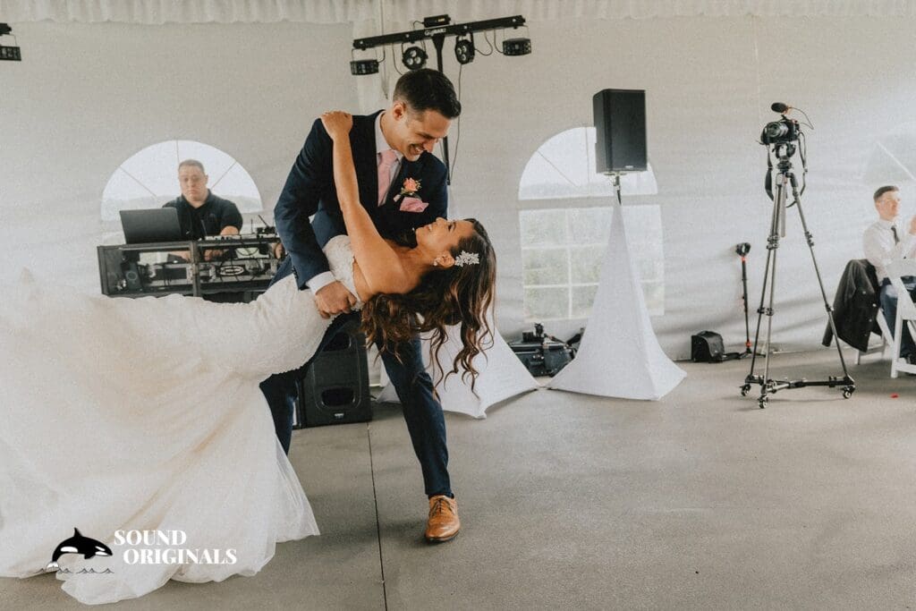 <strong>Mountain View Manor Wedding // Andrew + Dana</strong> -