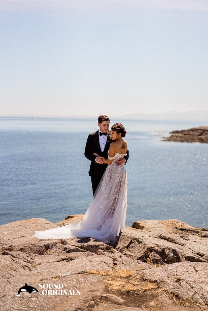 <strong>Saltwater Farm Wedding // Melanie + Jason</strong> -