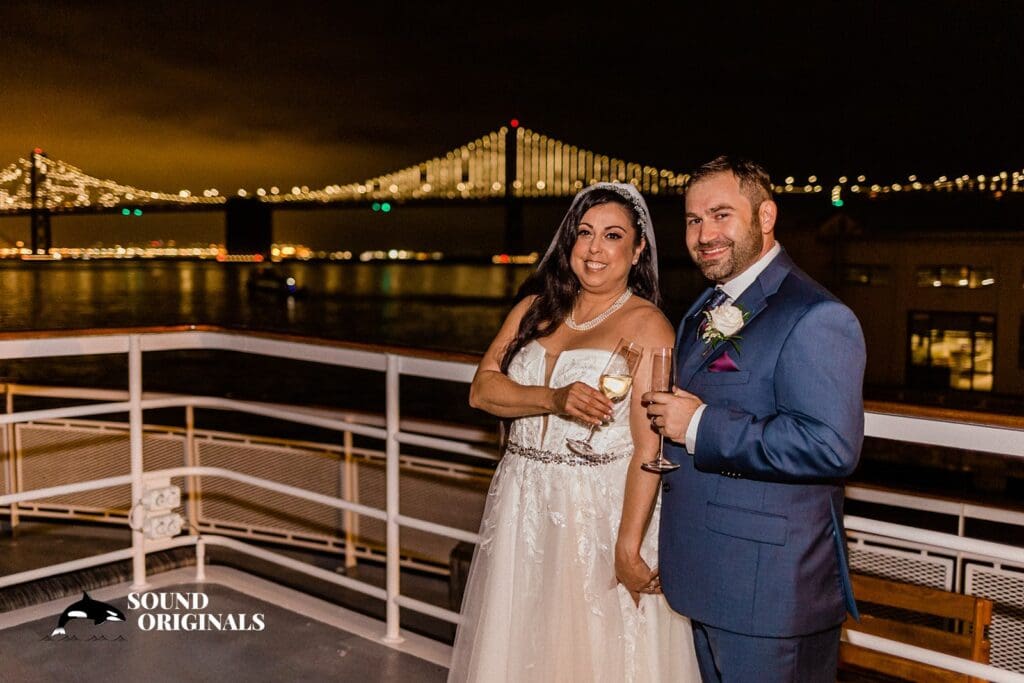 <strong>Hornblower Yacht Wedding // Raylene + Aaron</strong> -