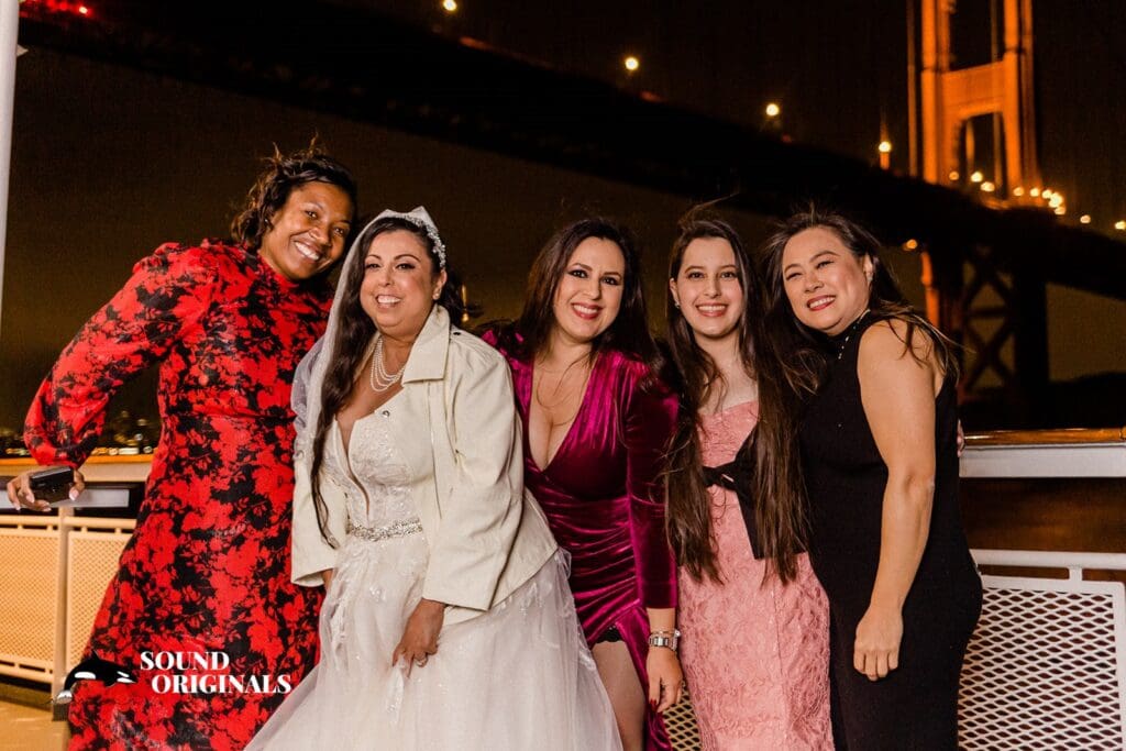 <strong>Hornblower Yacht Wedding // Raylene + Aaron</strong> -