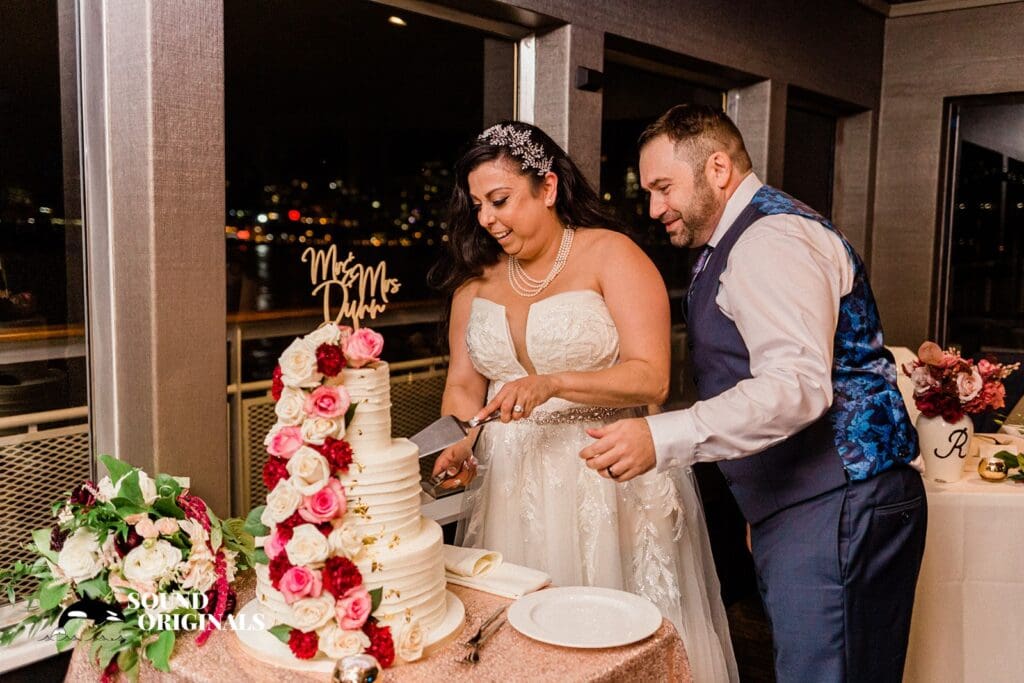 <strong>Hornblower Yacht Wedding // Raylene + Aaron</strong> -
